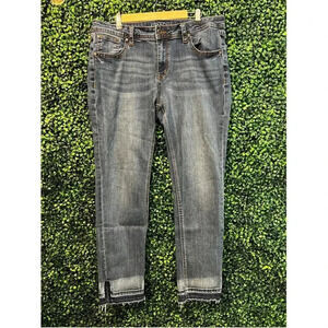 Grace Easy Fit Jeans - Size 32